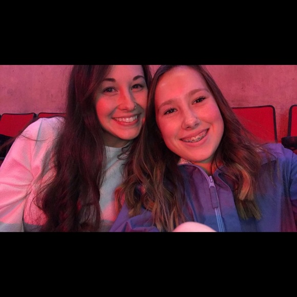 Meet your Posher, Kellee - Picture 4 of 5